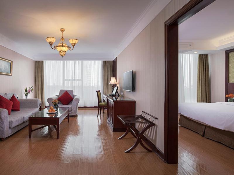 Vienna International Hotel Taicang Nanyang Plaza Экстерьер фото