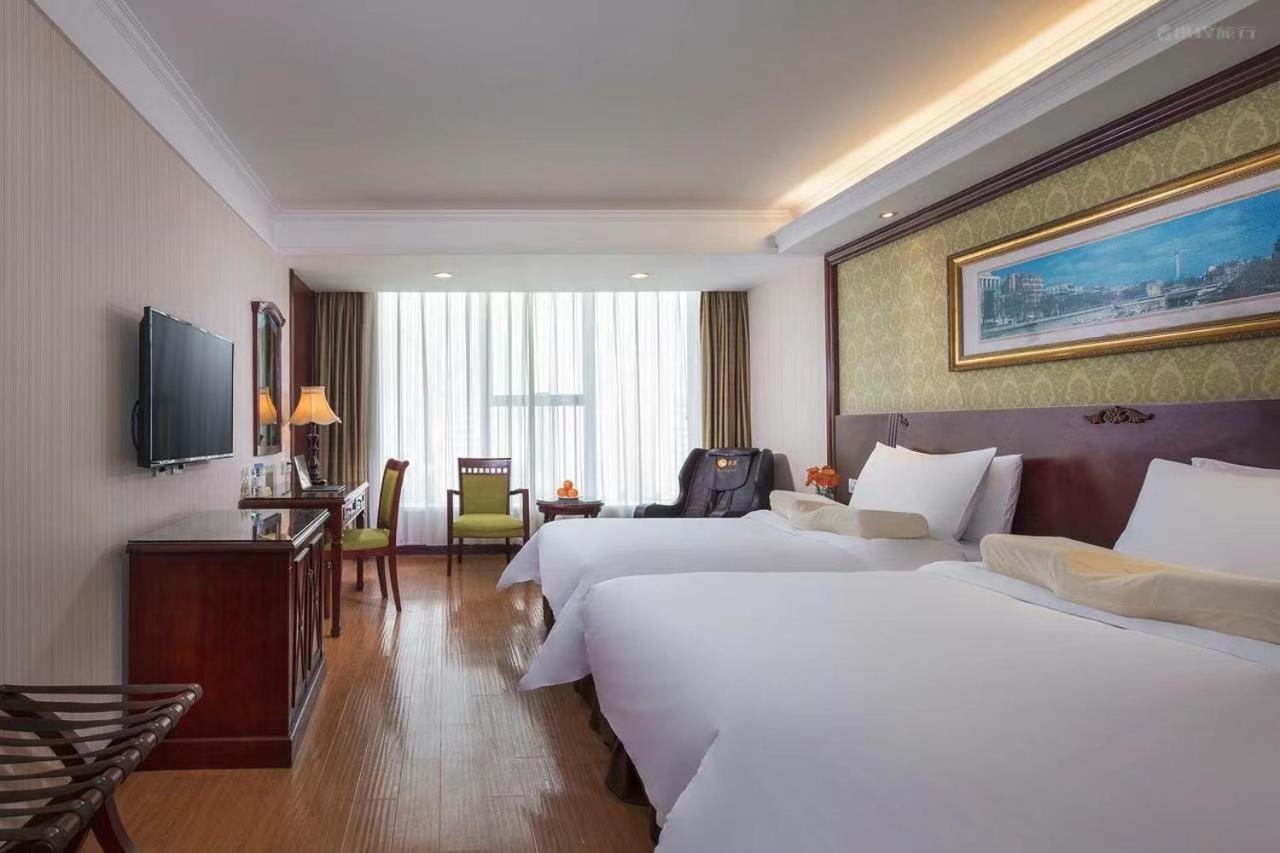 Vienna International Hotel Taicang Nanyang Plaza Экстерьер фото