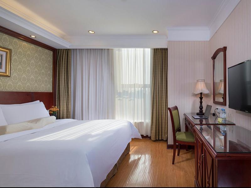 Vienna International Hotel Taicang Nanyang Plaza Экстерьер фото