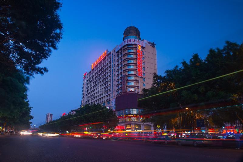 Vienna International Hotel Taicang Nanyang Plaza Экстерьер фото